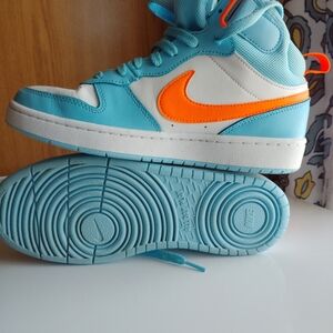 Nike Kids Sneakers - Blue, Orange, and White